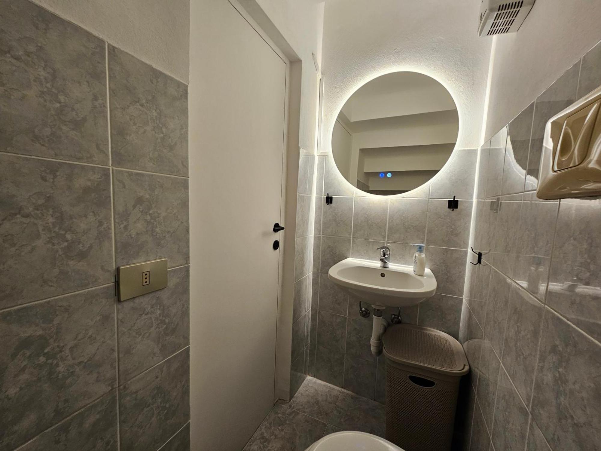 Exclusive Top Floor 2-Bedroom Flat Milán Exteriér fotografie